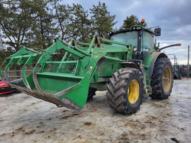 John Deere 6170R with H380 loader
