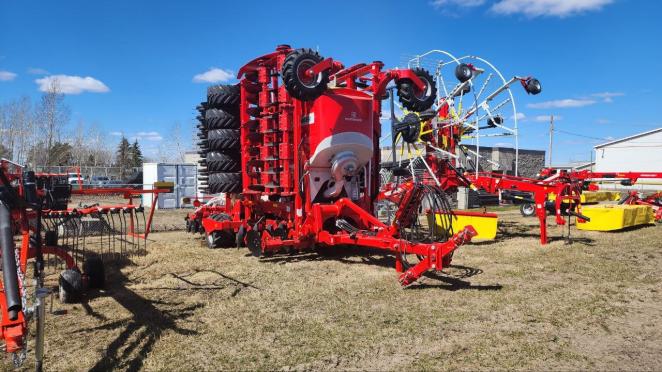 Pottinger Terrasem V8000