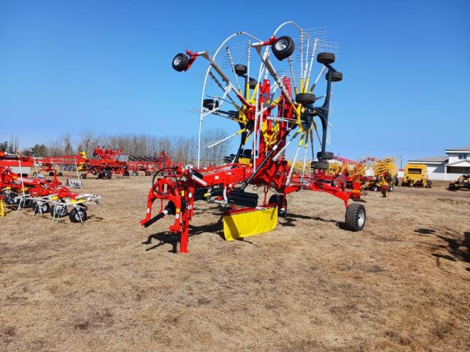 Pottinger TOP 882 C Rotary Rake